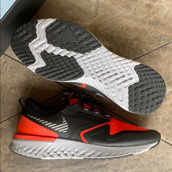 Nike Odyssey React Shield 2 Habanero Red/Black/Thu - Picture 15 of 16